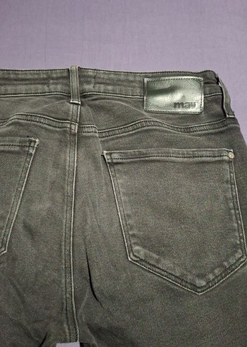 siyah 31 30 erkek ufak bir kalem lekesi var - Görsel 5