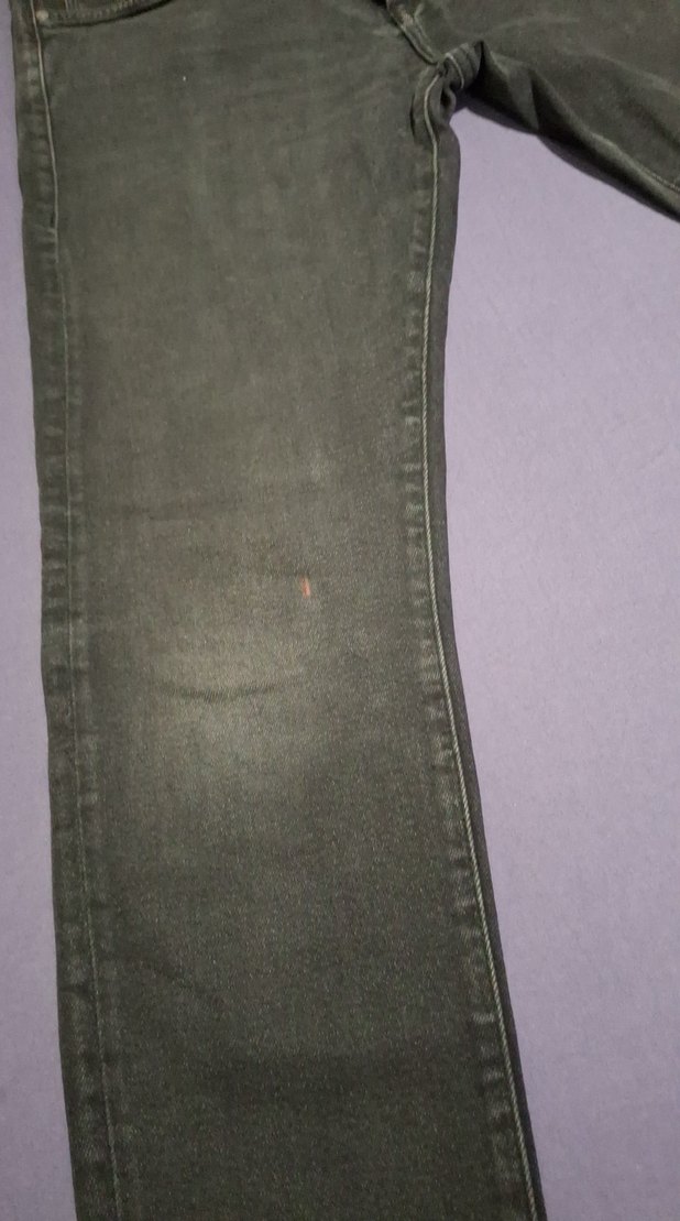 siyah 31 30 erkek ufak bir kalem lekesi var - Görsel 3