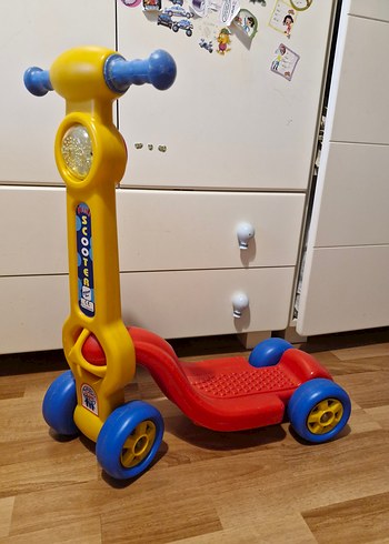 Pilsan Renkli Çocuk Scooter'ı Sarı
