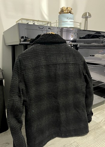 Düğmeli siyah gri Erkek Midi Kaban bir tane düğme eksik - Görsel 4