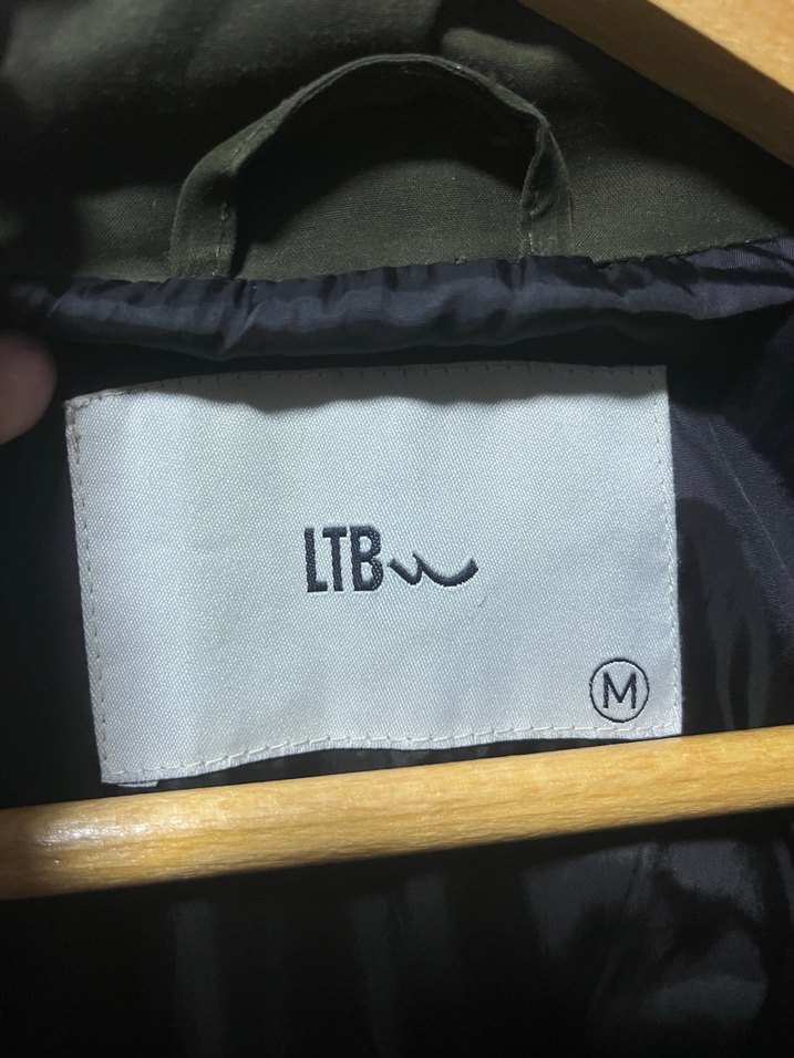 Fermuarlı asker yeşili Erkek Mont - Görsel 4