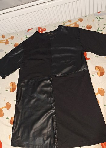Siyah Deri Görünümlü mini elbise - Görsel 2