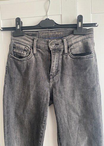 Calvin Klein Jeans Gri Yikamali Denim Jean