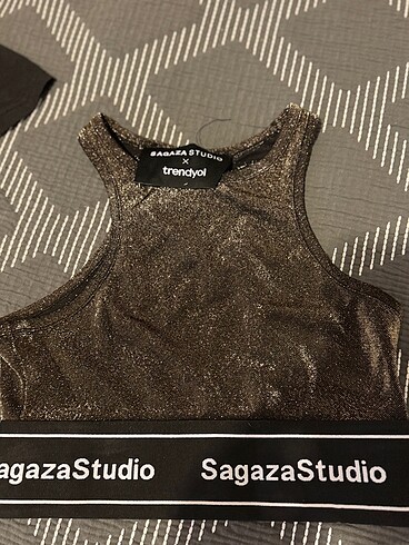 s Beden Sagaza Simli crop