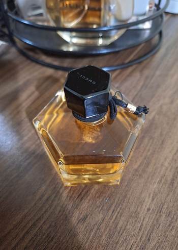 Gucci By Flora EDP 75 ml Kadın Parfüm - Görsel 6