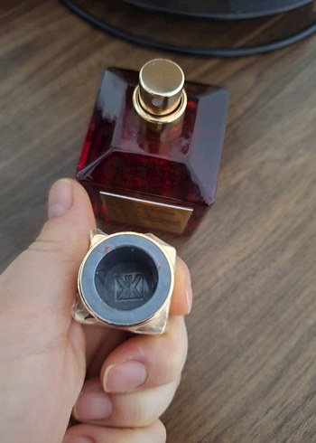 Maison Francis Kurkdjian
Baccarat Rouge 540 Extrait DeParfum70ml - Görsel 5