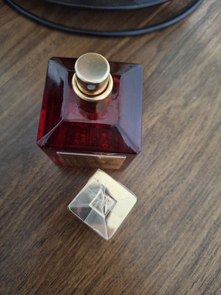Maison Francis Kurkdjian
Baccarat Rouge 540 Extrait DeParfum70ml - Görsel 4