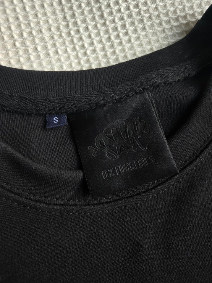 Syna Siyah Oversize Tişört - Görsel 3