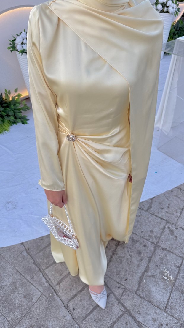 Sarı Drapeli Uzun Abiye Elbise - Görsel 3