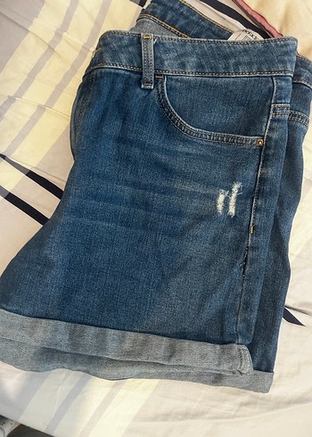 Mavi Bol Kesim Midi Denim Şort DEFACTO