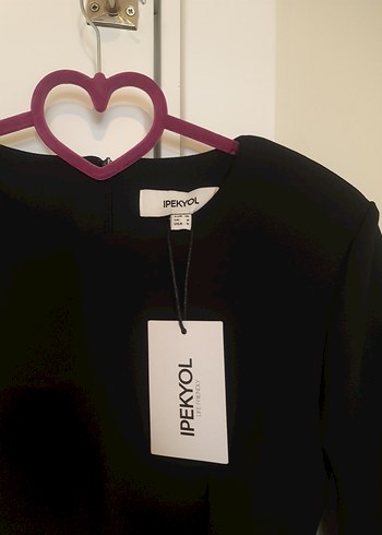 Ipekyol Uzun Kollu Kemerli Siyah Mini Elbise - Görsel 3