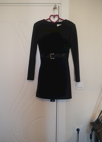 Ipekyol Uzun Kollu Kemerli Siyah Mini Elbise - Görsel 2