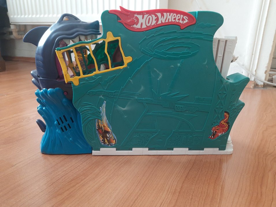 hotwheels köpek balığı - Görsel 3