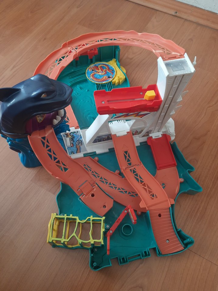 hotwheels köpek balığı - Görsel 2