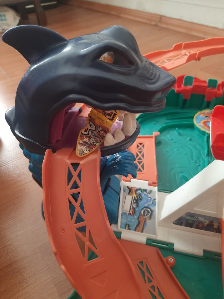 hotwheels köpek balığı - Görsel 5