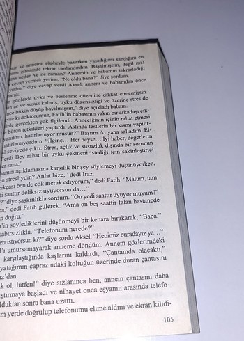 Kimse Gerçek Değil - Zeynep Sey - Görsel 3