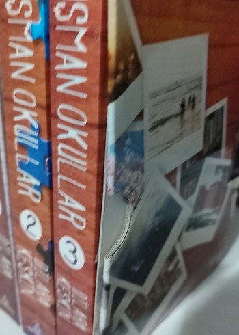 düşman 
Okullar 3 Cilt Set - Dilara Keskin - Görsel 2