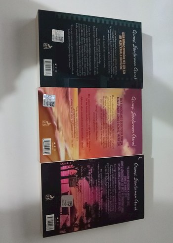 Emre Göl - Güneşi Söndürmem Serisi 3 Kitap - Görsel 2