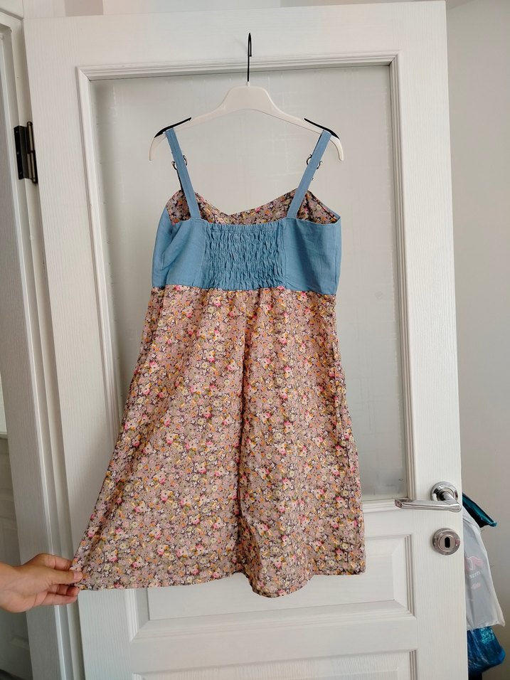 Düğmeli Askılı Hamile Elbisesi - Görsel 4