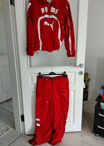 Kırmızı Puma Kadın Fermuarlı Eşofman Takımı