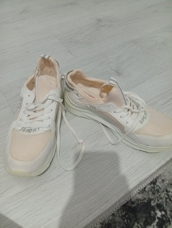 Beyaz Platform Topuklu Bağcıklı Spor Ayakkabı - Görsel 2