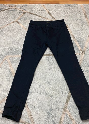 Siyah Kadın Regular Fit Denim Pantolon