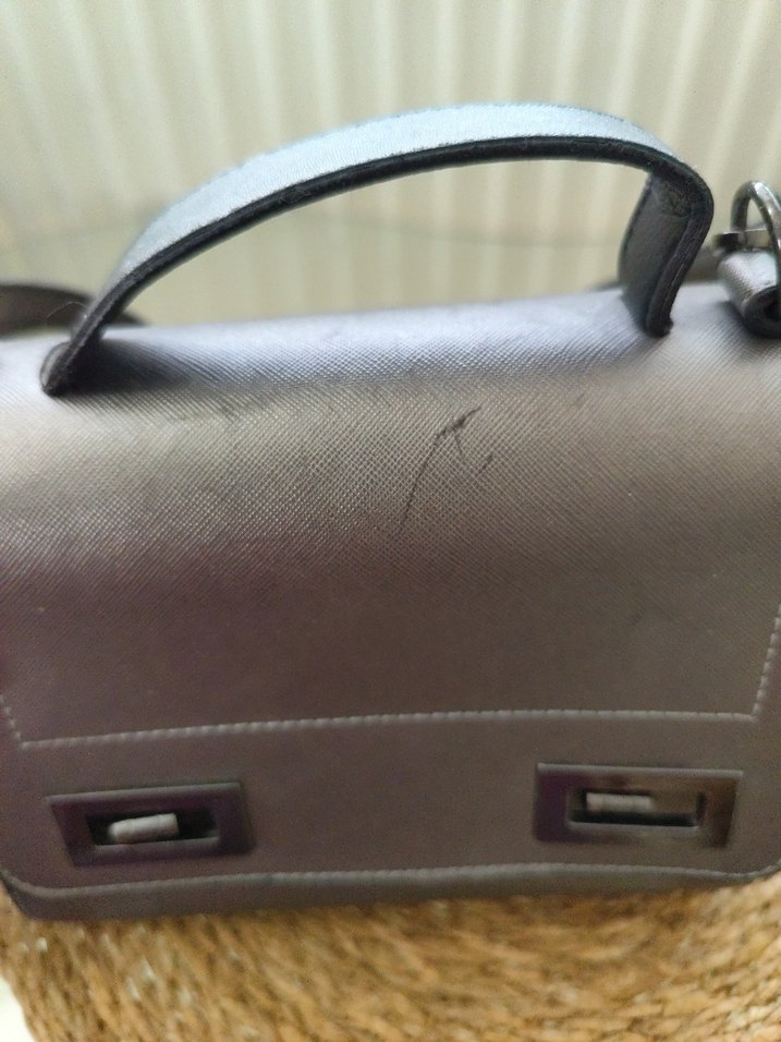 Gri Deri Kadın Çanta Tokalı - Görsel 3