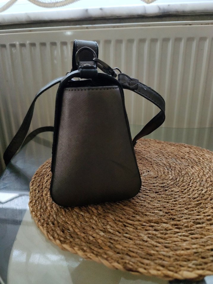 Gri Deri Kadın Çanta Tokalı - Görsel 2