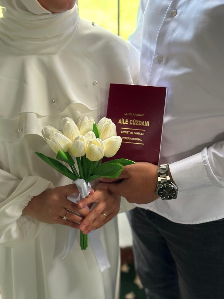 İşlemeli Beyaz Uzun Kollu Uzun Elbise - Görsel 4