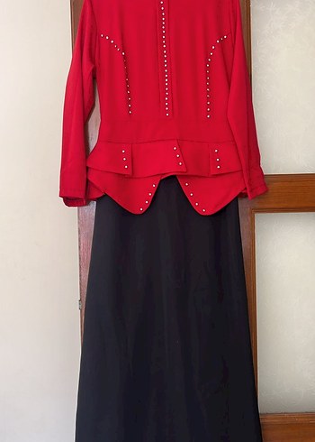 Klasik Kırmızı Drapeli Uzun Kadın Elbise - Görsel 2