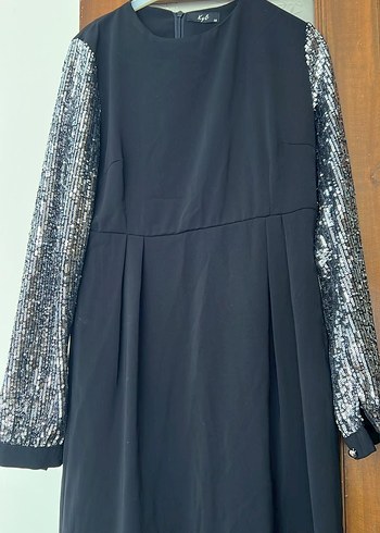 Siyah Yılan Desenli Uzun Abiye Elbise bilek boy - Görsel 3