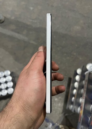 Beyaz Android Telefon - Görsel 4