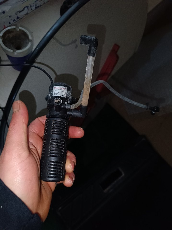 Siyah akvaryum motoru - Görsel 2