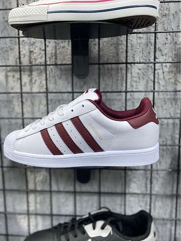 BORDO SUPERSTAR