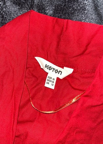 Koton Kırmızı Street Wear Rozet