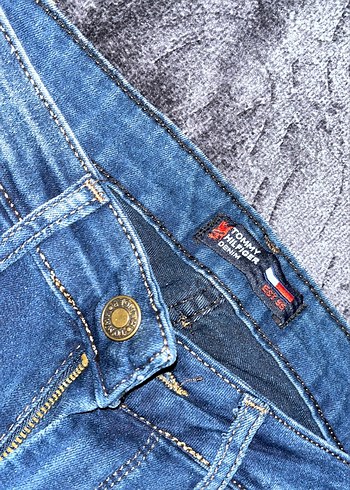 Tommy Hilfiger Düğmeli Lacivert Kadın Midi Kot Pantolon düşük bel