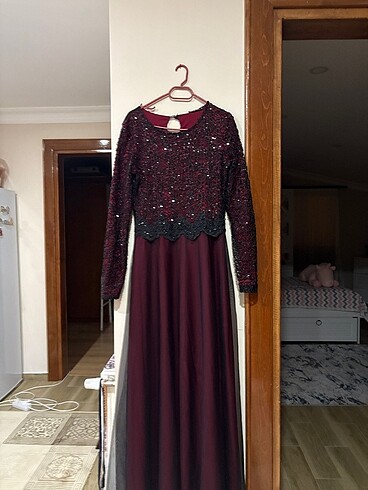 Bordo tesettür elbise