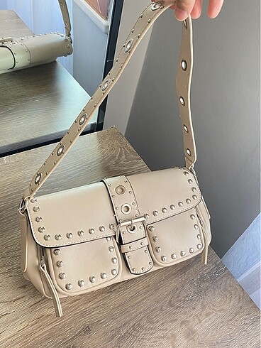  Beden Stradivarius Çanta