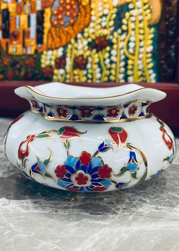 Güral Porselen Desenli Vazo - Görsel 3