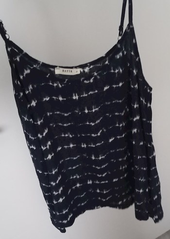 Diğer Drapeli Siyah Batik Desen Askılı Bluz