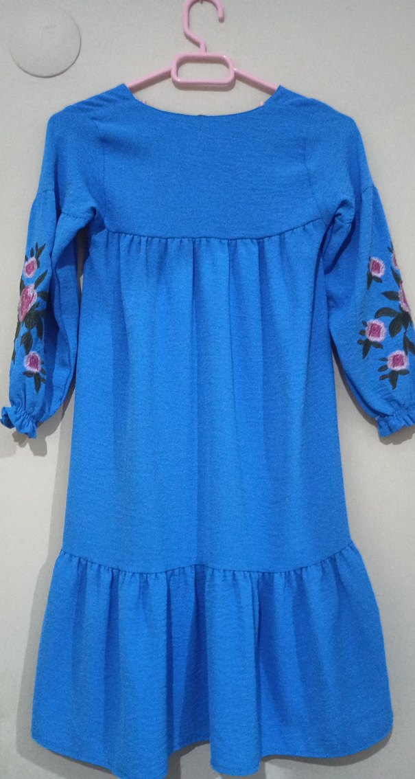 Kız çocuk Mavi Çiçek nakışlı elbise - Görsel 4