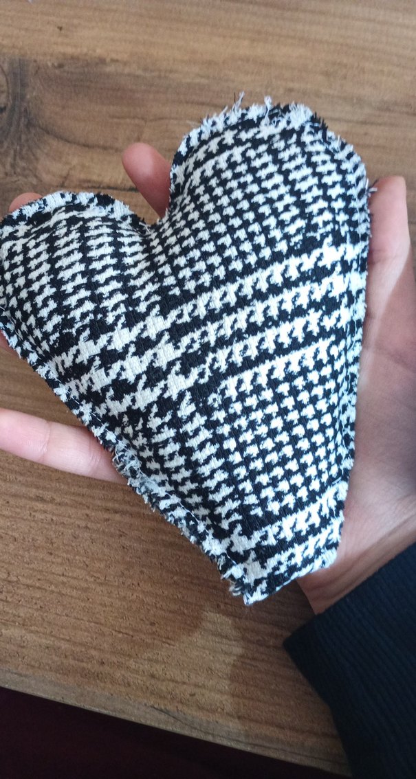 mini kalp yastik - Görsel 2