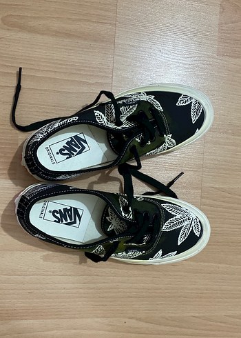 Vans Kadın Spor Ayakkabı