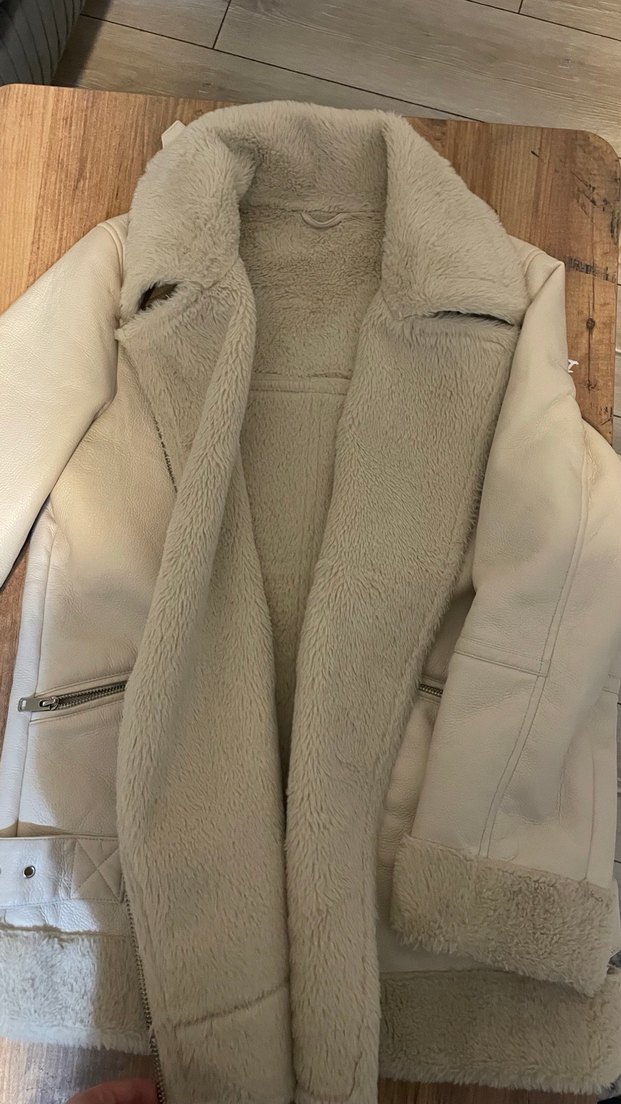 Kürk Detaylı Kadın Bej Rengi Ceket - Görsel 4