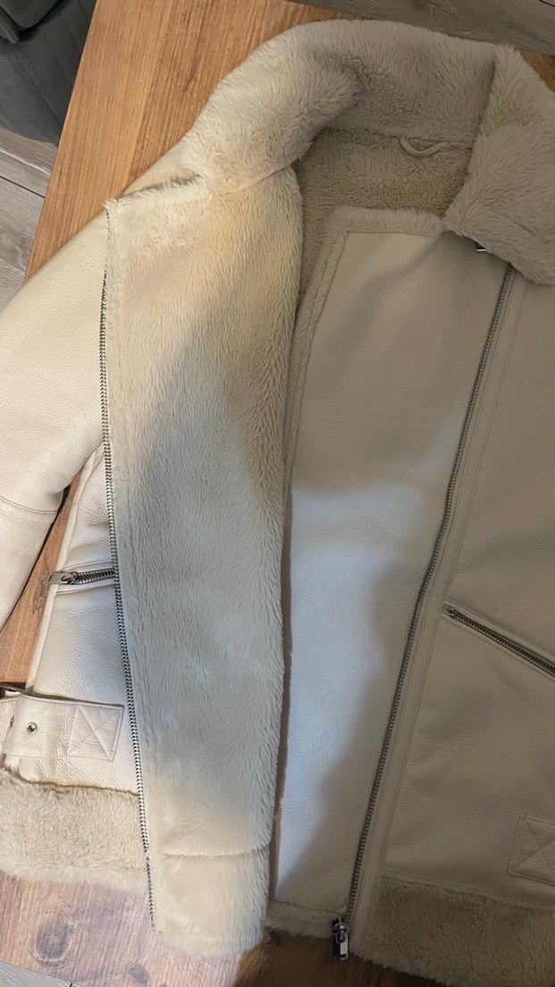 Kürk Detaylı Kadın Bej Rengi Ceket - Görsel 3