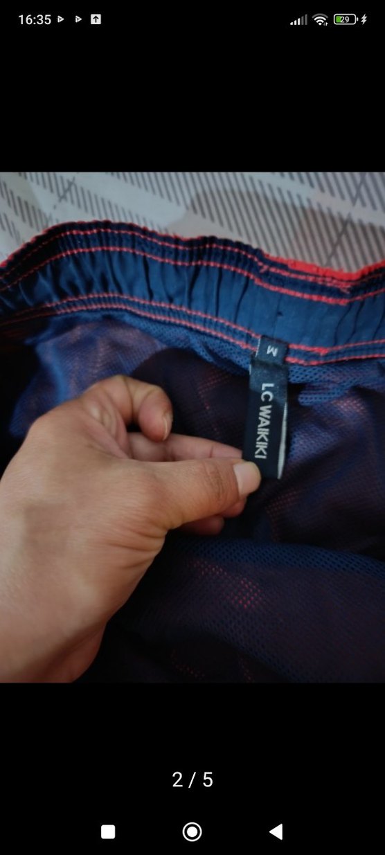 Kırmızı Baskılı Erkek Mini Yüzme Şortu - Görsel 5