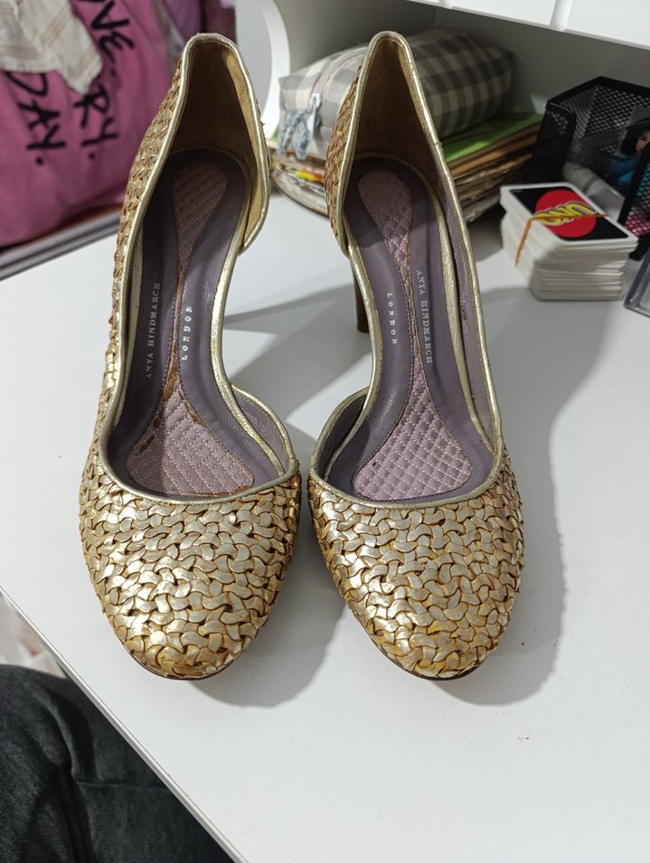 Altın Renkli, Tokalı Stiletto Kadın Abiye Ayakkabı - Görsel 3