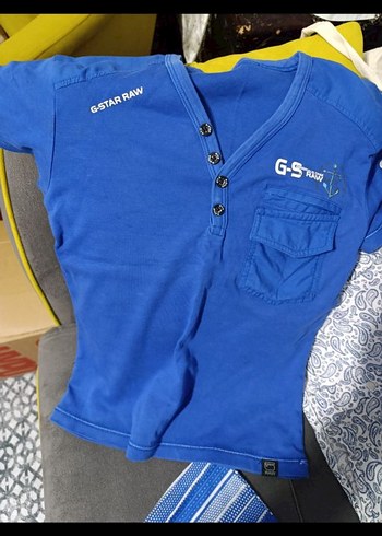 LC Waikiki Erkek Cocuk Mavi V Yaka Dugmeli Tisort Toplu 6 7 Yasa Uygun