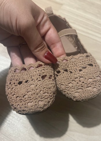 H&M Bej Örgü Dantel Detaylı Kız Babet