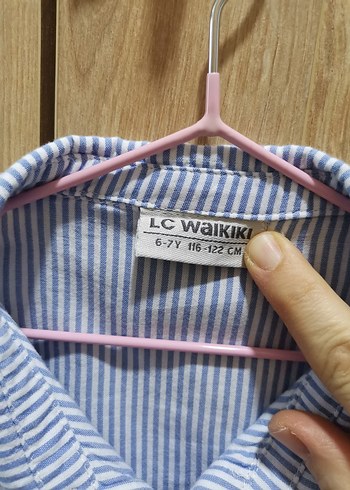 Nakışlı Düğmeli Kız Çocuk Mavi Gömlek - Görsel 3